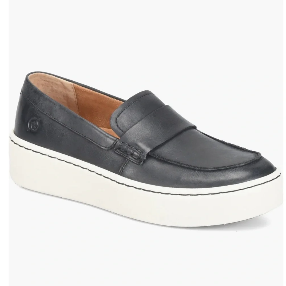 Born Marnie Women’s Slip-On Sneaker, Black, size 7.5